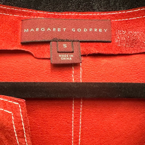Vintage Red Suede Margaret Godfrey Cape Size Small - Picture 4 of 6
